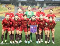 开云体育官网-亚洲杯前夕中国女足大巴足球盛事现身