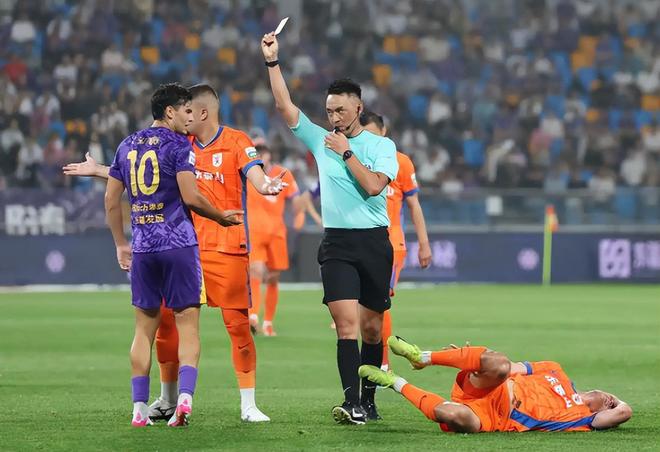 开云体育APP下载-卡迪夫城连胜收官，为保级希望注入信心