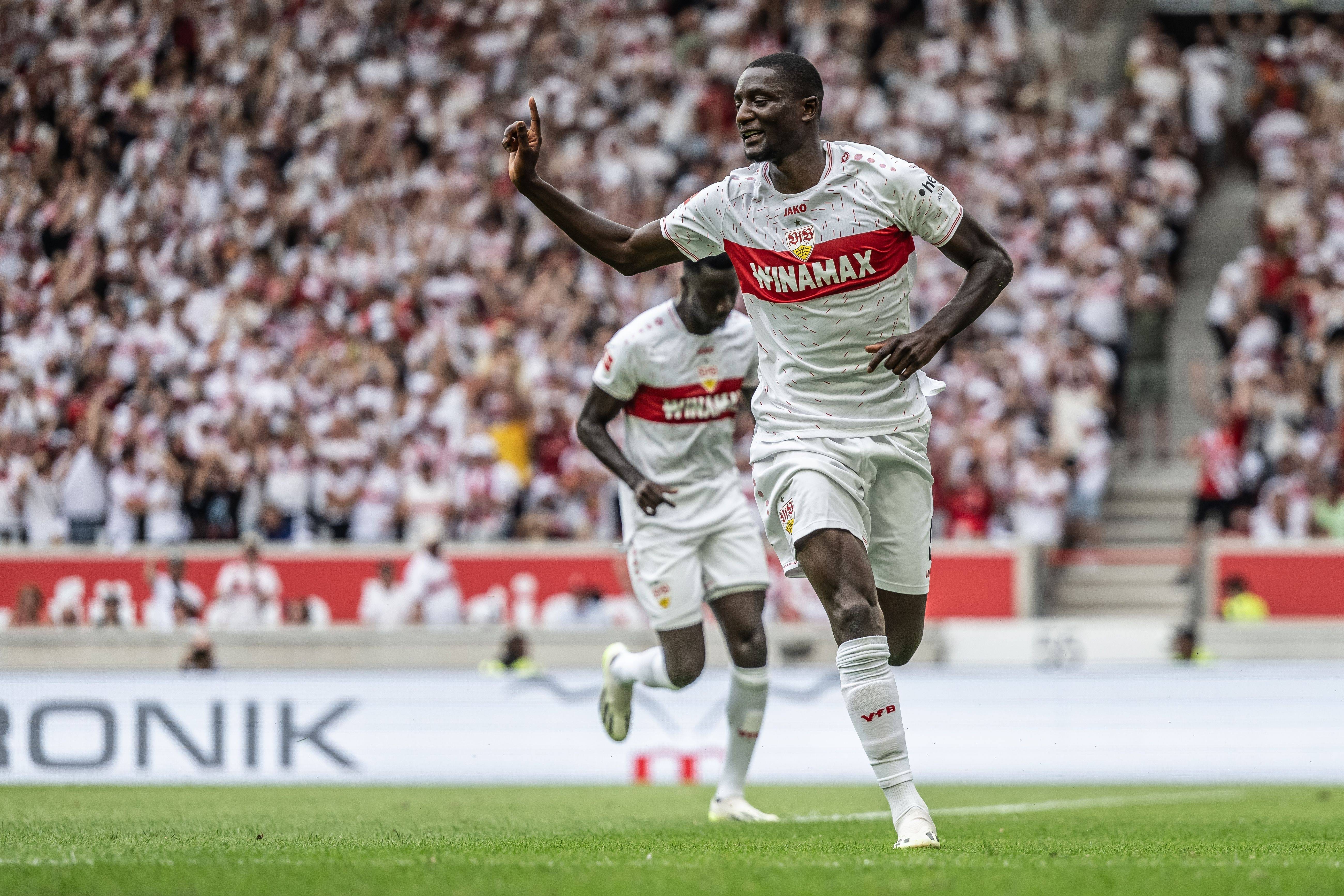 开云体育在线-瑞士中场球员一鸣惊人夺得荷兰联赛金靴奖的简单介绍