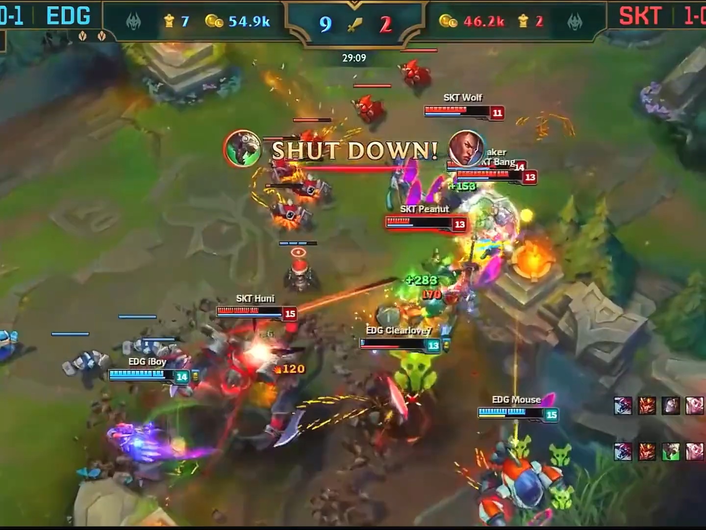 开云体育在线-包含T1碾压HKA,Keria打出惊人五杀激烈交锋半决赛,留下经典瞬间的词条