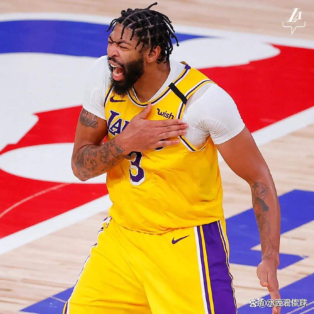 开云体育官网-湖人主场大胜老鹰，状态神勇