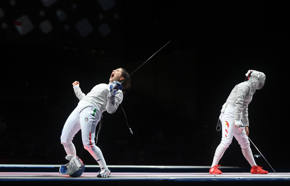 开云平台-爱尔兰击剑选手斩获银牌,实力抢眼