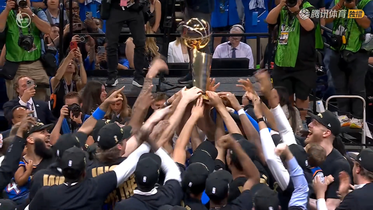 开云体育平台APP-激烈争夺胜利的比赛场面令人心潮澎湃