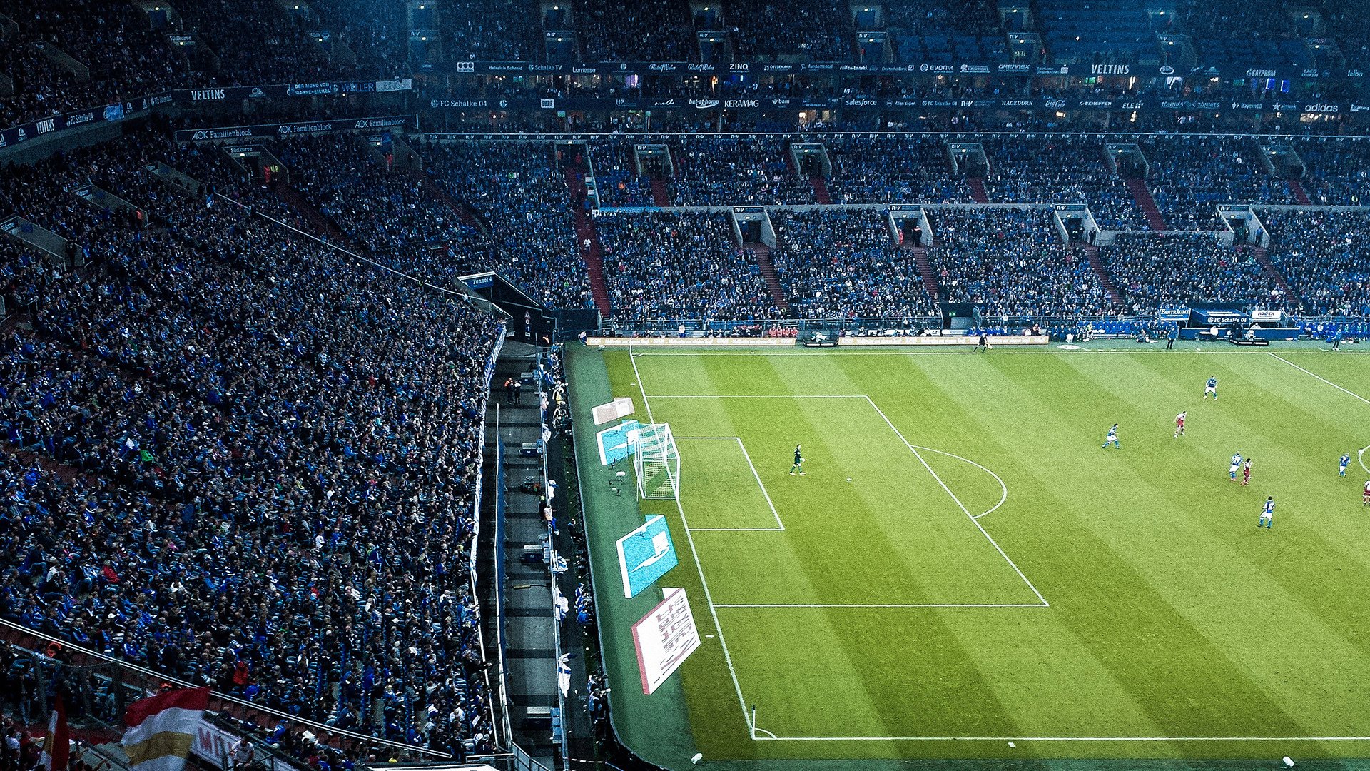 开云下载-零点五秒，F1年度争冠之夜与恩比德的跑道