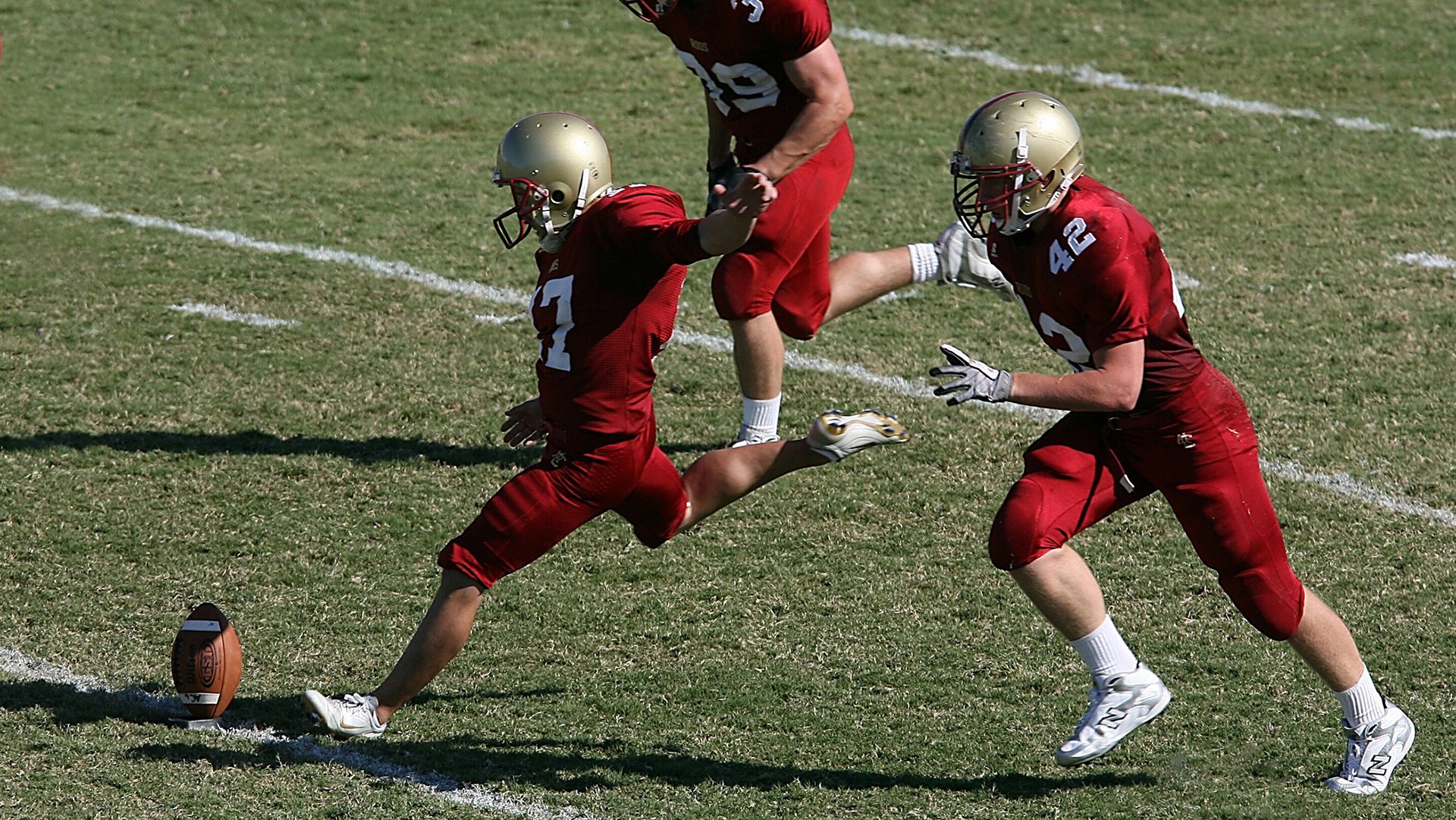开云体育APP下载-铁幕降临巴黎，王皓操刀终极兵器，法国队以波兰为祭品完成战术革命